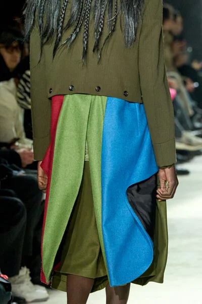 Look 136